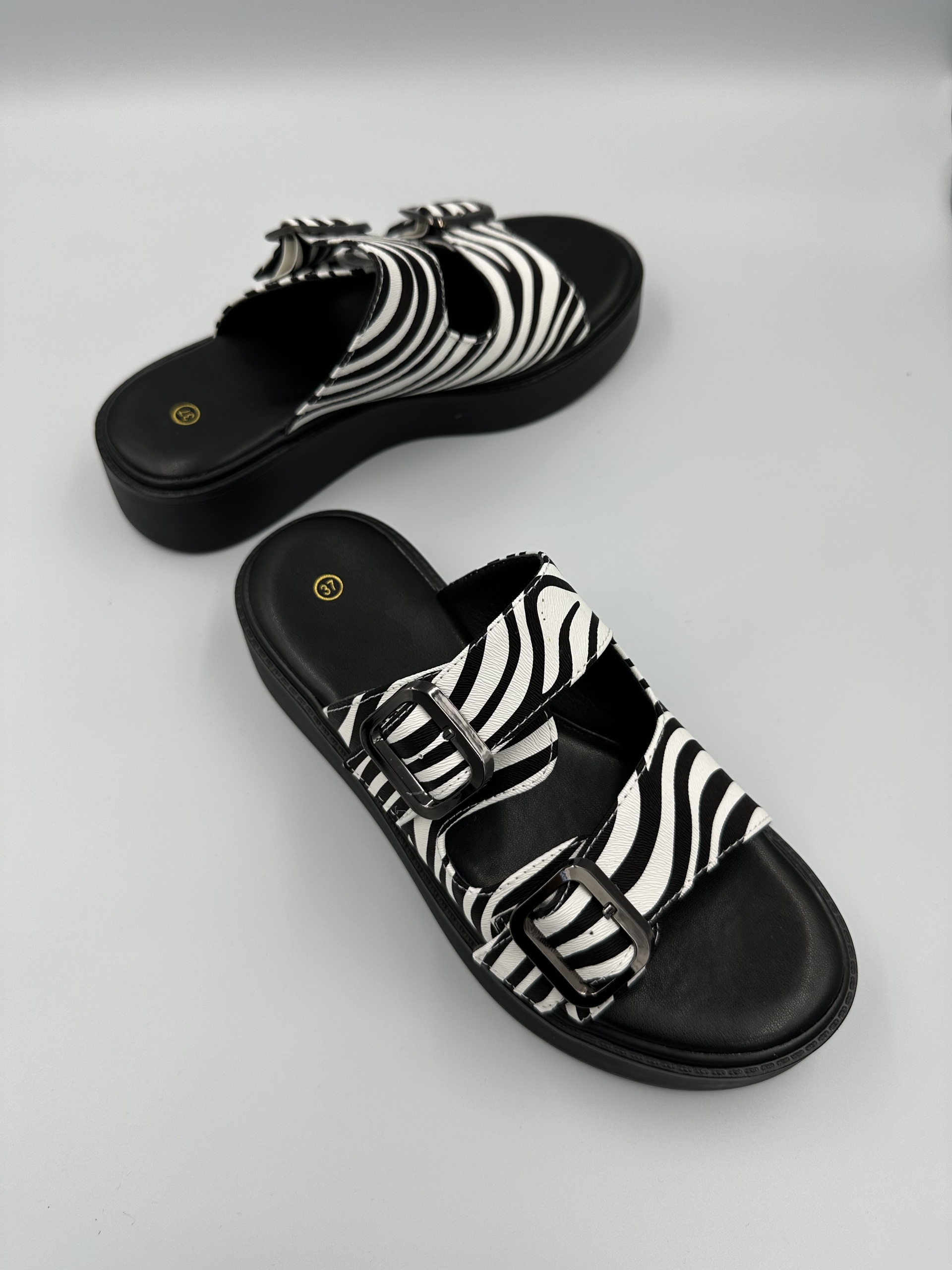 Γυναικεία Flatform δερματίνη ζέβρα