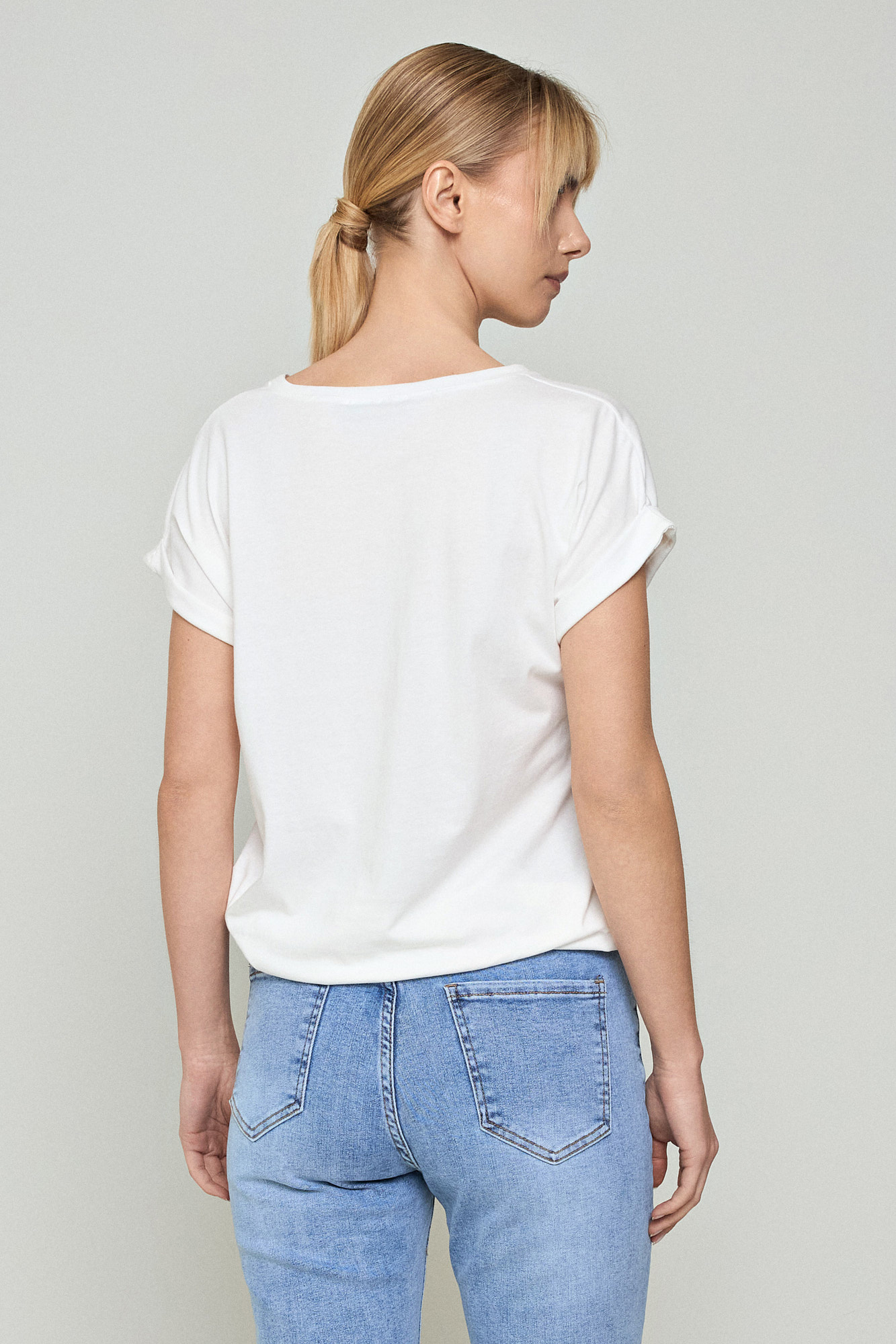 Βαμβακερό t-shirt με ρεβέρ CENTO - Image 2